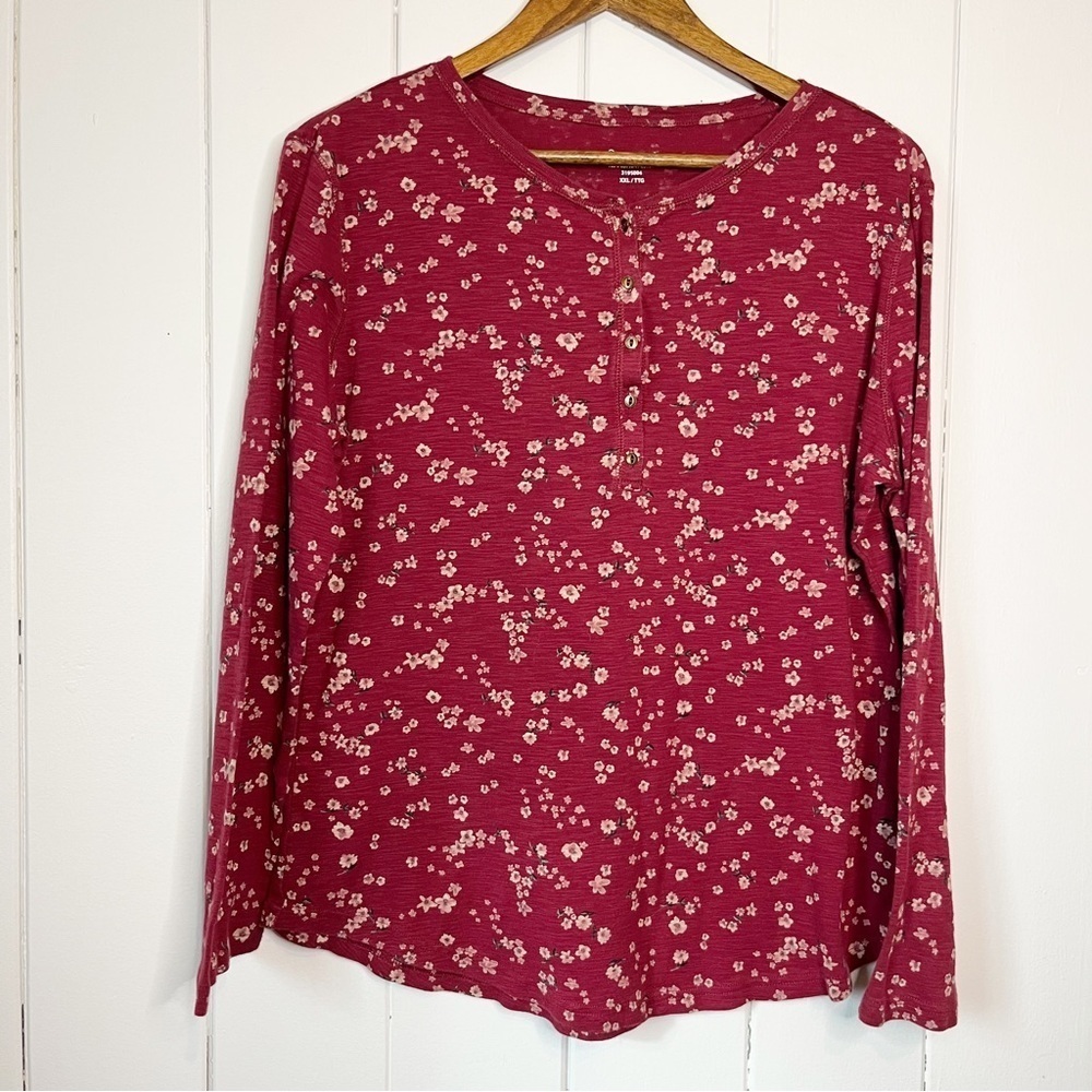 Seg'ments Burgandy Floral Henley Long Sleeve Top. Size XXL.